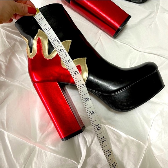Flame Platform Boots - Picture 8 of 12